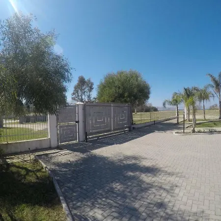 Roseto Beach Club Casa Scrisi