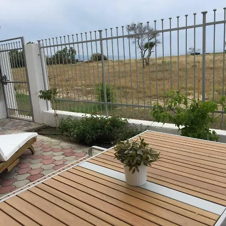 Roseto Beach Club * Casa Scrisi